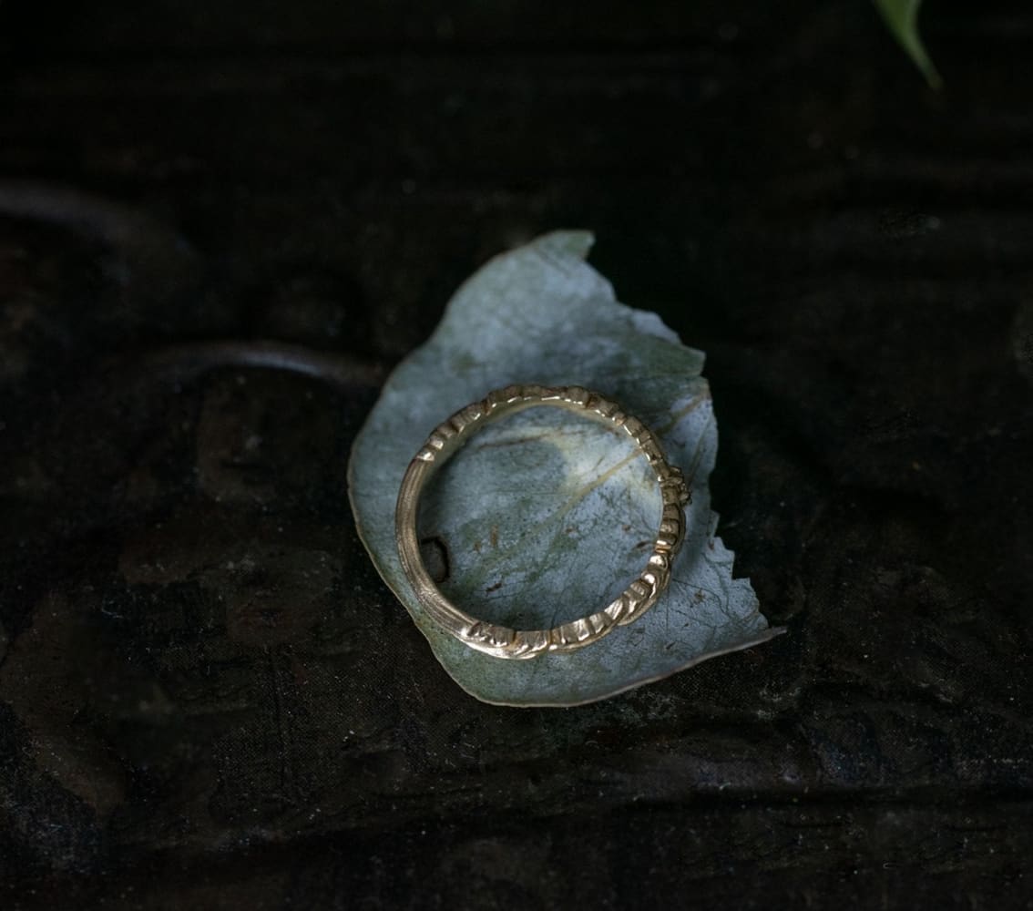 Oak Crown/ Curved Leaf ring - stackable diamond ring