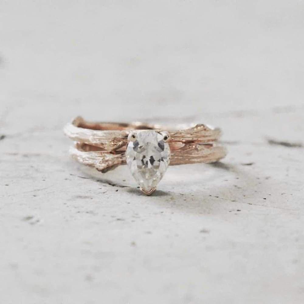 Pear Twig Set