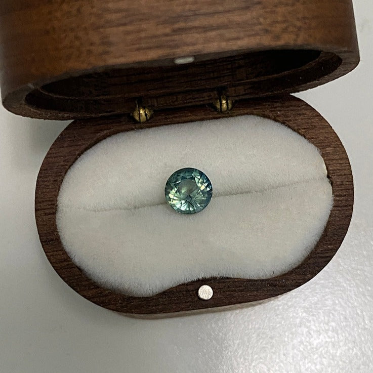 Round Teal Sapphire / 6mm / 1.27ct - LilPetite jewelry 
